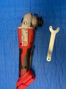 Brand New -Milwaukee M18 brushless cordless 4-12  5 cut-off grinder (model 2686-20