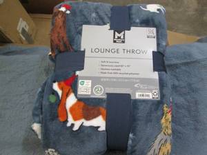 Lounge throw...