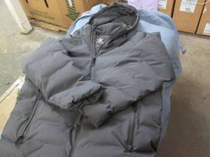 Zeroexposur L hooded jacket...