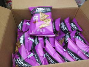18 Bags of Popcorners cinnamon crun...