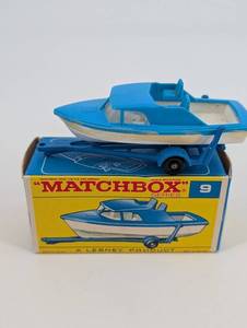 Matchbox Boat and Trailer No. 9