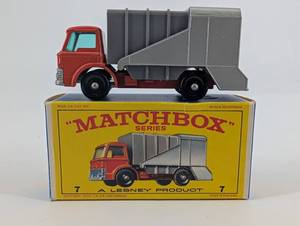 Matchbox No.7 Refuse Truck - Lesney - Made in England