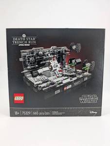 LEGO Star Wars Death Star Trench Run 75329 - 665 Pcs