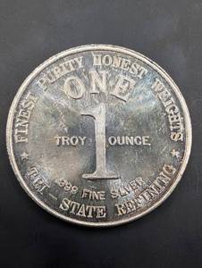 God Bless America - 1 oz .999 Fine Silver Round Bicentennial 1776-1976