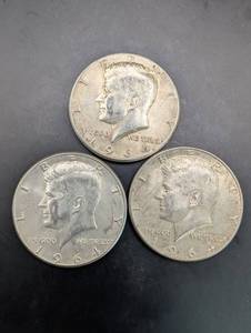 Kennedy Half Dollars 1964 - 90% Silver (Lot of 3)