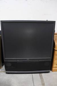 Sony KP-61365 60-Inch Color Rear-Projection TV - 120V60Hz165W SCREEN DOES NOT TURN ON