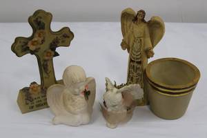 Angel & Floral Cross Memorial Figurine Set (Lot of 4)
