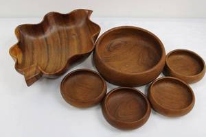 Leaf-Shaped Teak Wood Bowl 16 in & 9 in Round Bowl & 5-inch Bowls - Made in Thailand