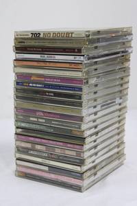 CD Collection 1990s-2000s R&BPop Hits in Jewel Cases