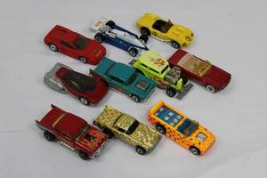 Hot Wheels Die-Cast Cars Lot - Ferrari & Custom 164 Scale