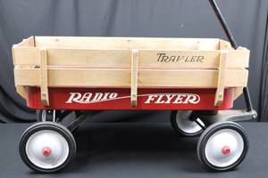 Radio Flyer Traveller Wagon - Vintage Wooden Wagon with Red Tub 34x 16x 9.5
