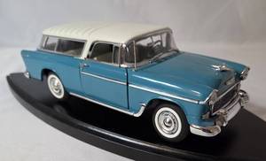 1955 Chevy Nomad - Danbury Mint -  Lot 35