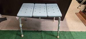 Shower bench ( USED)