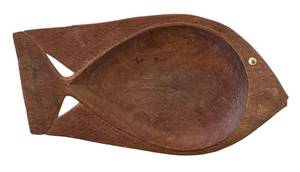 MB - Vintage 1930s Wood Carved Fish Shaped Platter