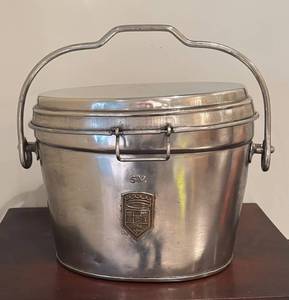 LL - GV Oval Lidded Ice Metal Bucket with Lid