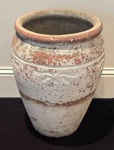 G - Distressed Planter Pot with Embossed Leaf Motif