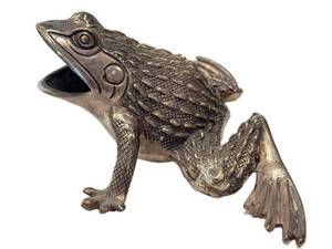 Bronze Frog Figurine - Hollow Mouth