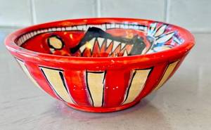 K6 - Karen Kramer Ceramic Bowl - Hand-Painted Red & Beige Stripes