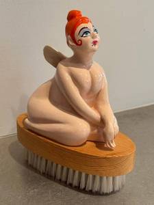 K6 - Ceramic Angel Scrub Brush on Wood Base