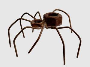 CD - Industrial-Style Metal Spider Sculpture - Rusted Iron