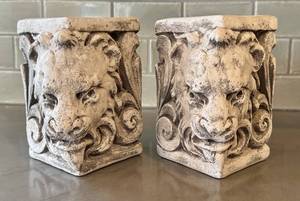K - Pair of Plaster Lion Head Pedestals Bookends - Ornate Scrollwork