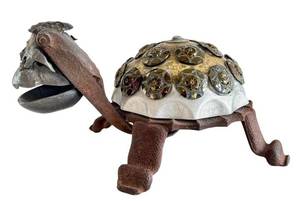 LR - Alan Wadzinski Mixed Media Sculpture Skull Island