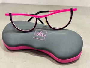 Theo Milano Central Pink Pure Titanium Eyeglass Frames - Model 375