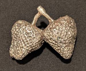 KN - Lisham Art Sterling Silver Strawberry Figurine