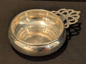KN -Vintage Hunt Sterling Silver Porringer