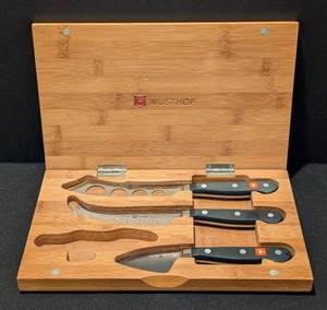 K - Wusthof Classic Cheese Knife Set - 3-Piece in Wooden Box (One Missing From 4-Piece Set)