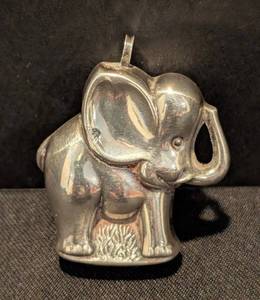 KN - Vintage Sterling Silver Elephant Ornament Pendant