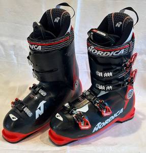 Pair Nordica Speedmachine Ski Boots 3D Cork Fit 29-29.5 (335 mm)