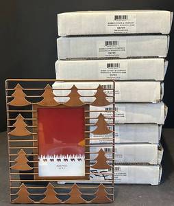 LR - Coynes & Co Tree Picture Frame D8759 - Holds Photo 3.5 x 5 - 8 Frames