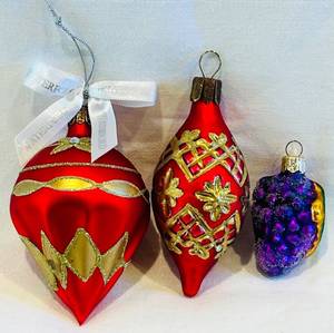k - Waterford Crystal Christmas Ornament Set - 3 Ornaments (Red Teardrops x2, Purple Glitter)
