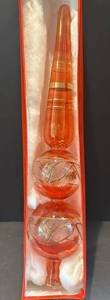DR - Red Glass Christmas Tree Topper - Etched Starburst Pattern