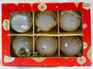 DR - Six Vintage Frosted White & Gold Christmas Ornament Balls in Red Gift Box