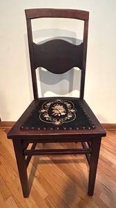 UL - Vintage Needlepoint Chair - Dark Wood With Floral Needlepoint Seat