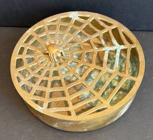 K - Antique Brass Powder Compact - Spider Web Lid