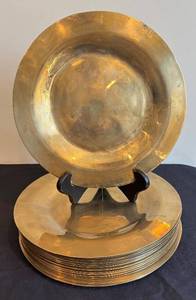 DR - 16 Vintage Brass Chargers