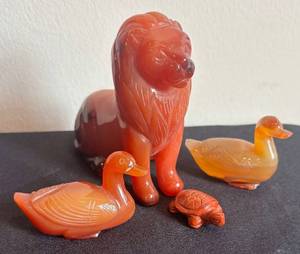 DR - Stone Carved Lion with Ducks & Turtle Figurines