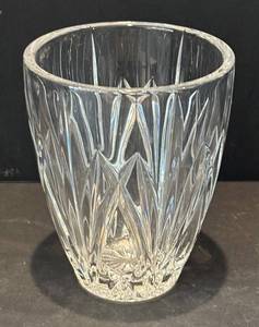 K - Marquis by Waterford Brookside Hurricane Vase