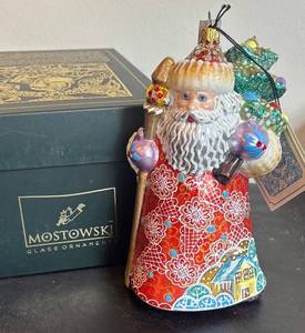 DR - Mostowski Russian Santa with Basket - Crystallized with Swarovski