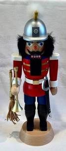 DR - Strickland Nutcracker - German Vintage