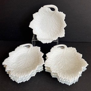 DR - Fenton Leaf-Shaped Candy Dish - White Milk Glass (Lot of 7)