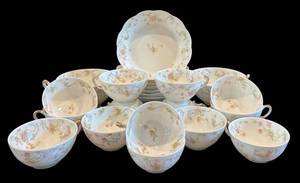 DR - Vintage Haviland France Limoges Floral Teacups & Bowls Set