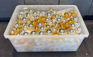 LR - Christmas Ornaments - Gold & Silver Balls in Assorted Sizes (Large Bin)