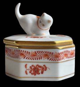 DR - Herend Hungary Hand-Painted Trinket Box