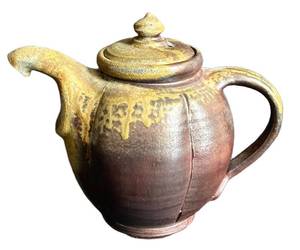 DR - Richard Bresnahan Pottery Teapot -Handcrafted Stoneware