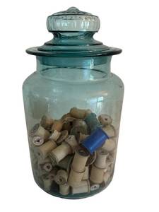 UL - Vintage Blue Glass Jar with Lid