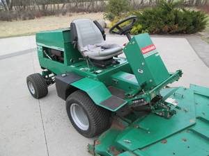 Frontline 728 D 4 wheel drive lawn m...